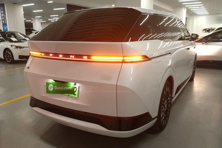 Used XPeng X9 2025 740 Ultra-Long Range Max
