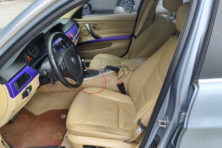 Used BMW 3 Series 2011 320i Luxury Edition
