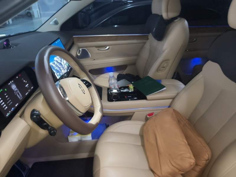 Used Hima AITO M7 2024 1.5T Intelligent Drive 4WD Ultra Version 5 Seats — 7