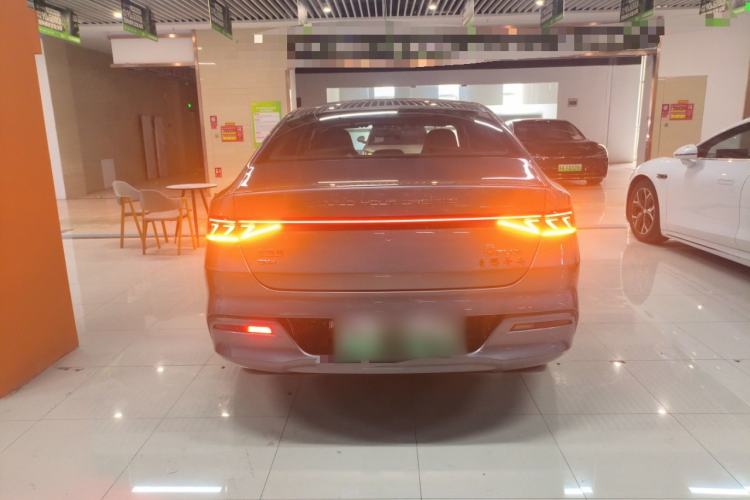 Used BYD Qin PLUS 2024 HONOR Edition DM-i 55KM Leading Model
