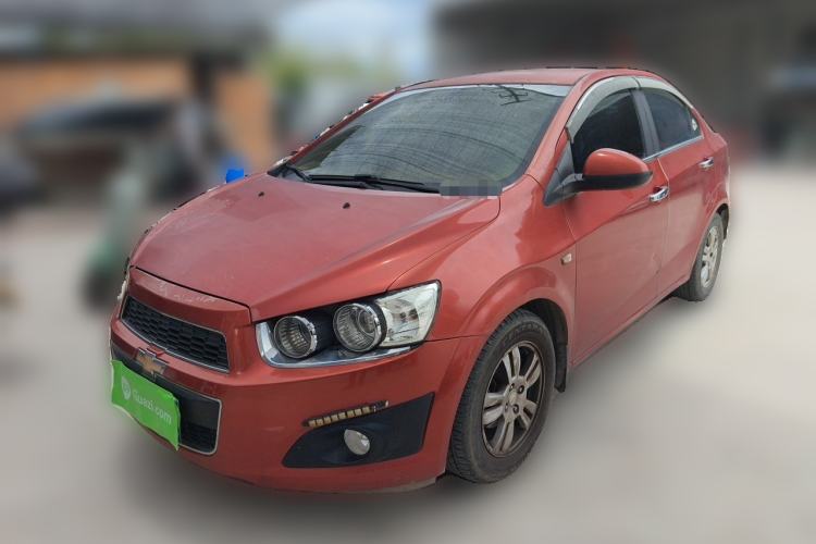 Used Chevrolet Aveo Sonic 2011 Sedan 1.4L Manual Transmission SE