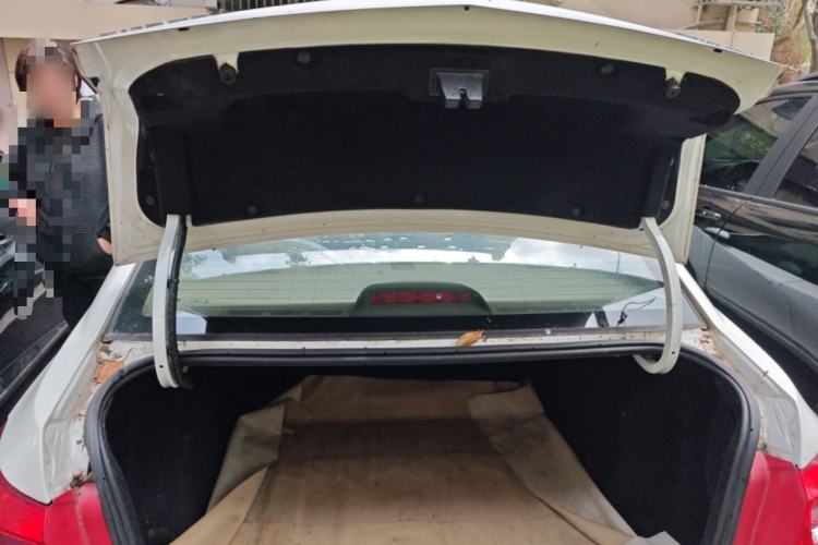 Used Chevrolet Cruze 2015 1.5L Classic SL MT Trunk