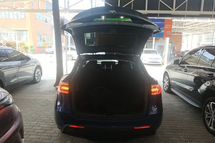 Used Tesla Model Y 2021 Long-Range All-Wheel-Drive Version