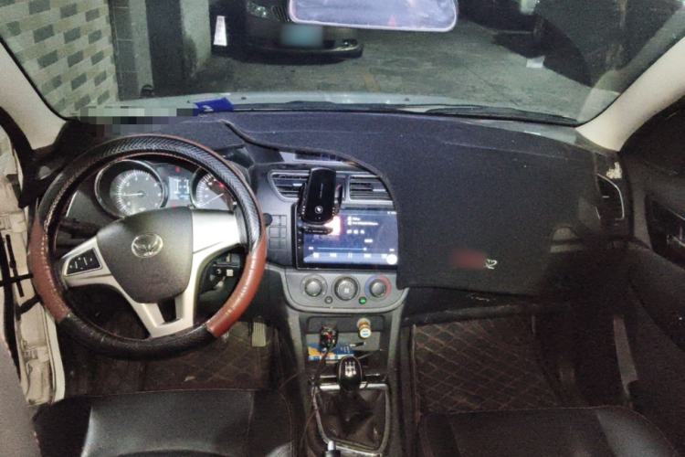 Used HYOSOW S2 2014 1.5L Manual Comfort Version China IV Emission Standard
