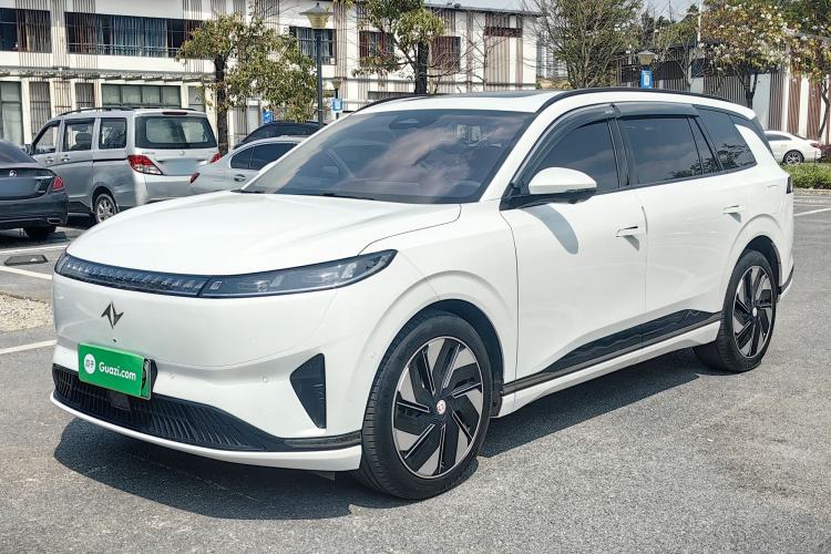 Used Dongfeng eπ eπ008 2024 210Max Range-Extended Version 6 Seats