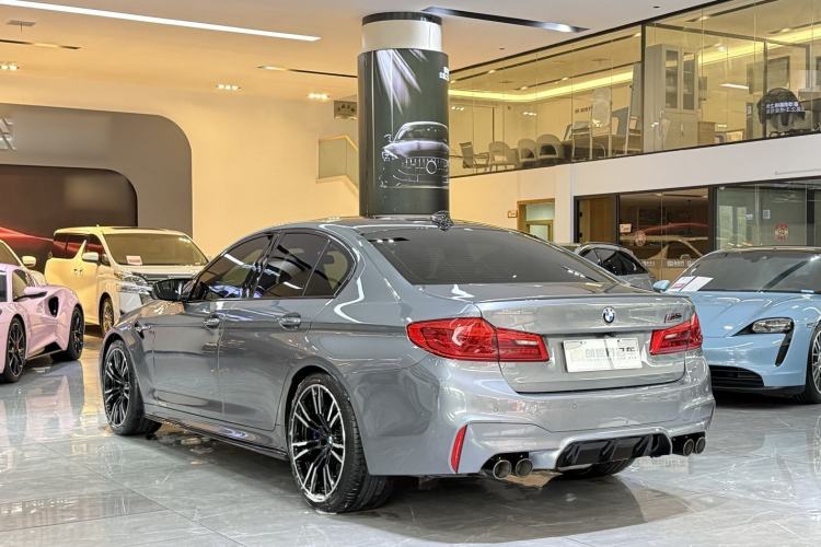 Used BMW M5 2018 M5