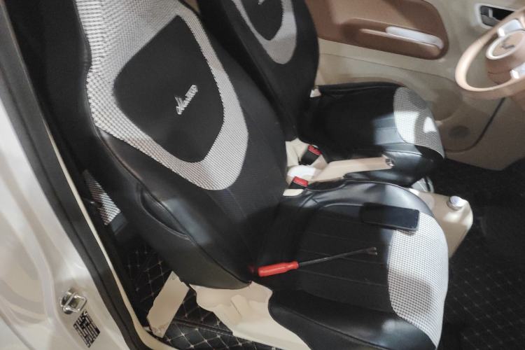 Used Wuling Hongguang MINIEV 2024 3rd Generation 215km Youth Edition
