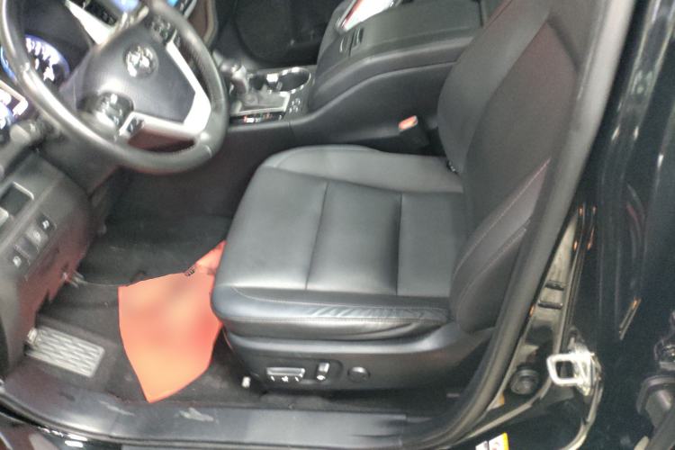 Used Toyota Highlander 2021 2.0T Four-Wheel Drive Luxury Edition 7 Seats
