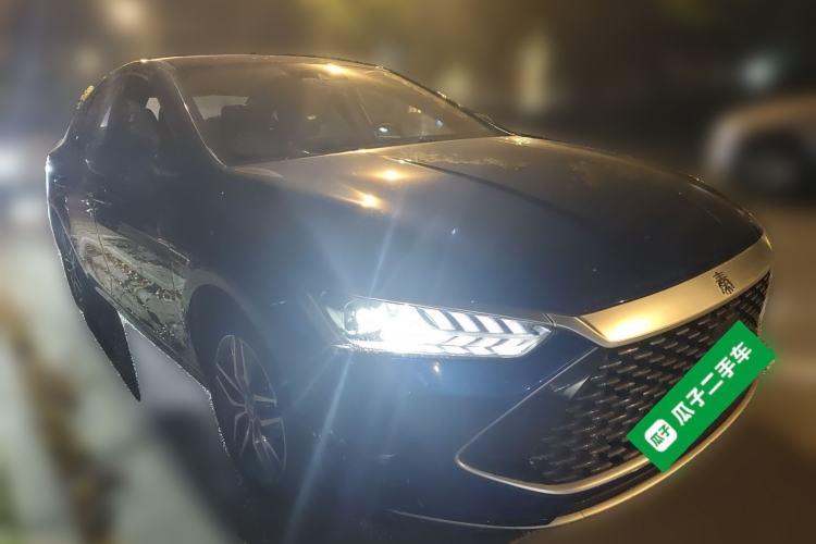 Used BYD Qin PLUS 2021 DM-i 120KM Flagship Model Front Right 45 Deg