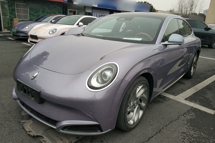 Used ORA Lightning Cat 2022 555 km Luxury Edition