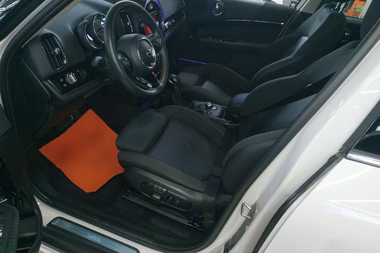Used MINI Countryman 2019 1.5T COOPER ALL4 Classic Weekend Travel Edition
