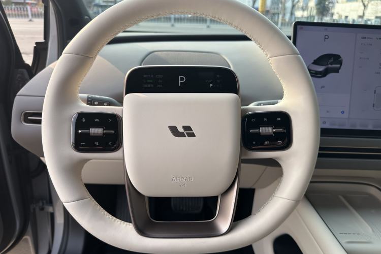 Used Li Auto Li Auto i6 2025 Model Two-Wheel-Drive Standard Type