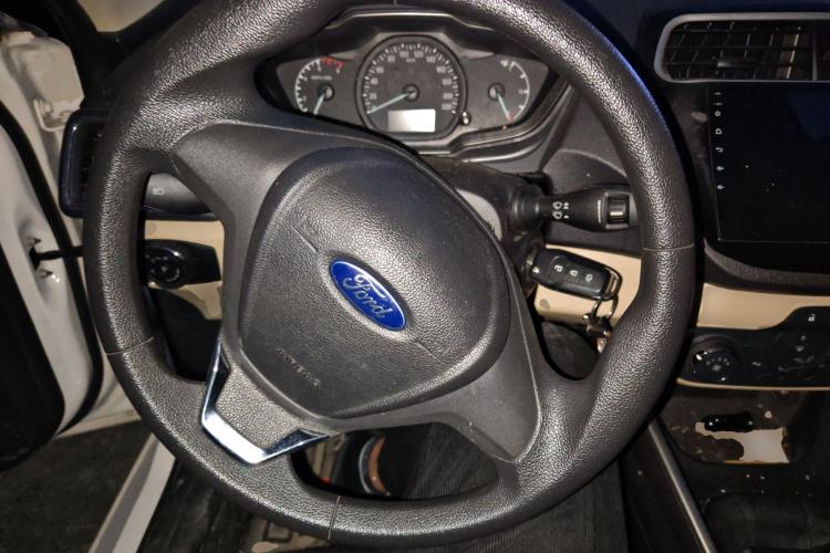 Used Ford Escort 2017 1.5L Manual Comfort Model
