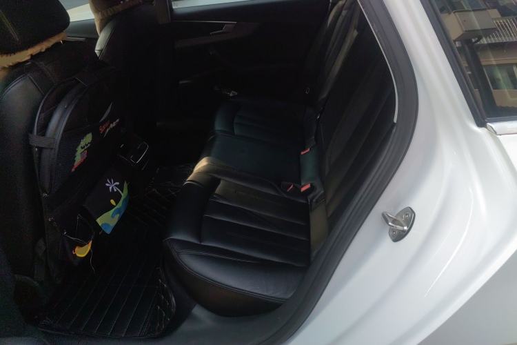 Used Audi A4L 2019 40 TFSI Ambition China VI