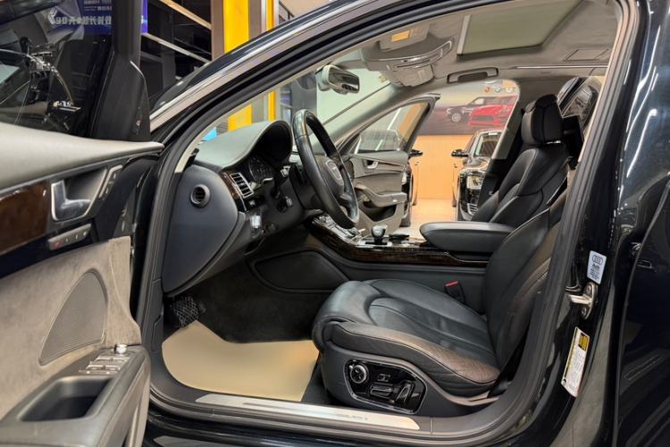 Used Audi A8 2009 A8L 4.2 FSI quattro Prestige Edition
