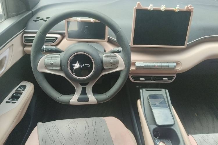 Used BYD Seagull 2024 Honor Edition 305km Dynamic Version Steering Wheel