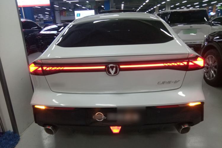 Used CHANGAN UNI-V iDD 2023 Zhidian iDD 1.5T 113km Smart & Fun Version (Rapid Edition)
