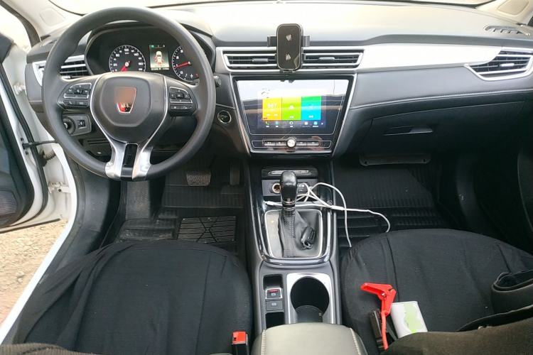 Used Roewe i5 2021 1.5L CVT Platinum Edition
