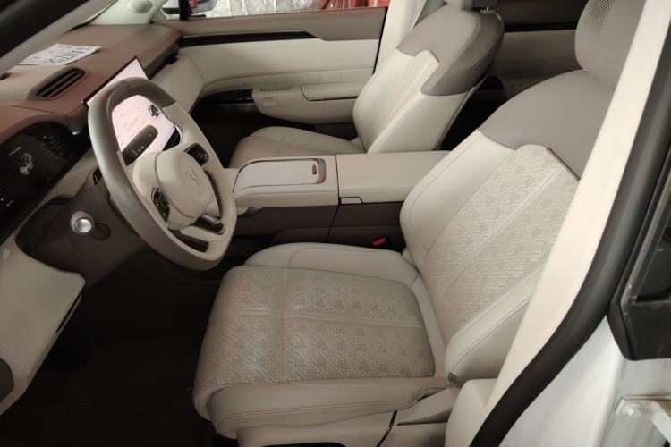 Used Zeekr 7X 2025 75 kWh Rear-Wheel Drive Intelligent Driving Version Left Front Seat