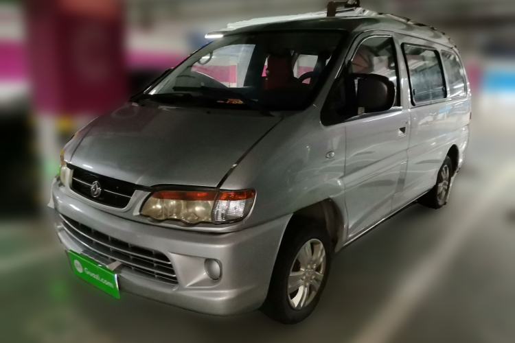 Used FORTHING Lingzhi 2015 V3 1.5L 7-seat Standard Model