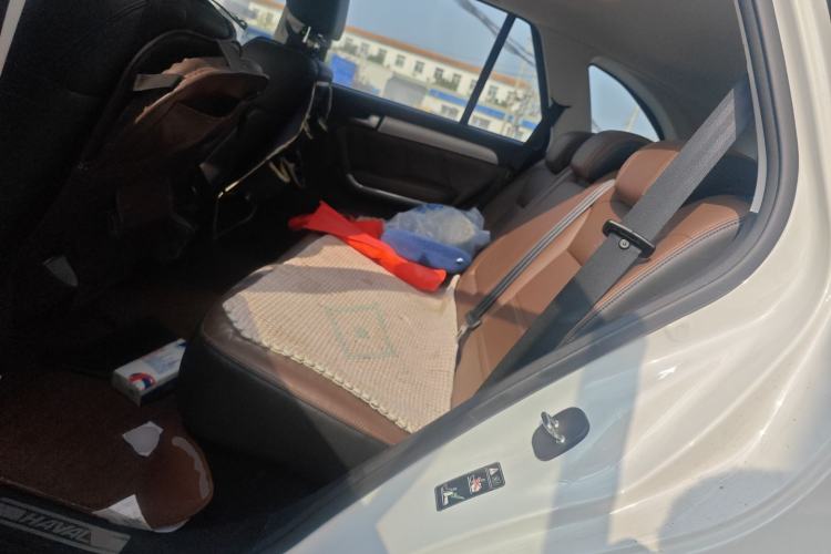 Used Haval H8 2017 2.0T Gasoline 4x4 Smart Enjoyment Version
