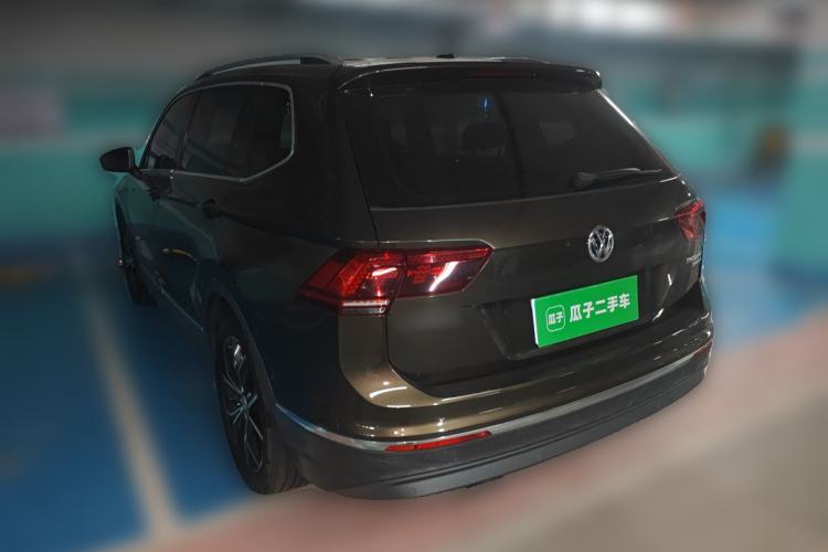 Used Volkswagen Tiguan L 2017 330TSI Automatic Two-Wheel Drive Flagship Edition Rear Left 45 Deg