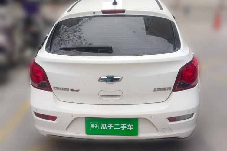 Used Chevrolet Cruze 2013 Hatchback 1.6L Automatic Luxury Model
