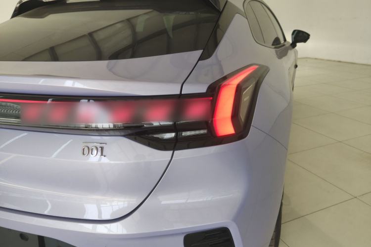 Used Zeekr 001 2026 95° All-Wheel-Drive Max Edition Exterior 3