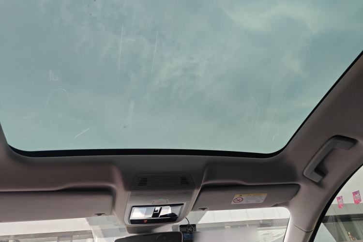 Used Volkswagen ID.6 CROZZ 2021 Long-Range PRO Edition Headliner