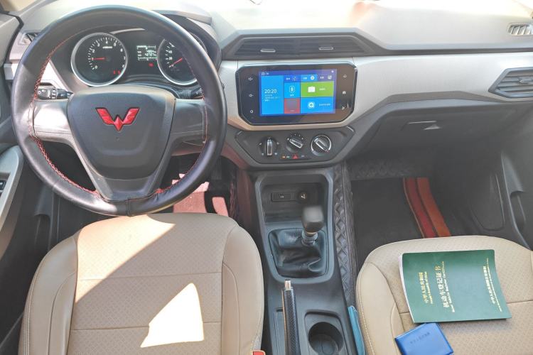 Used Wuling Hongguang 2021 1.5L S Comfort Edition LAR
