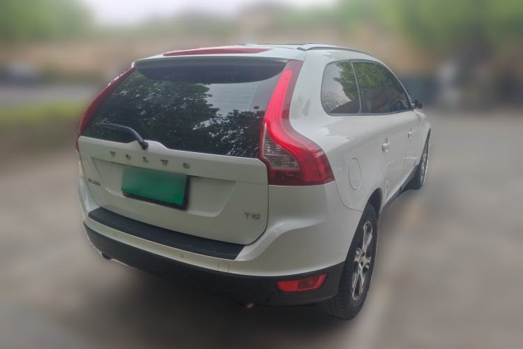 Used Volvo XC60 2013 T5 Comfort Edition Rear Right 45 Deg