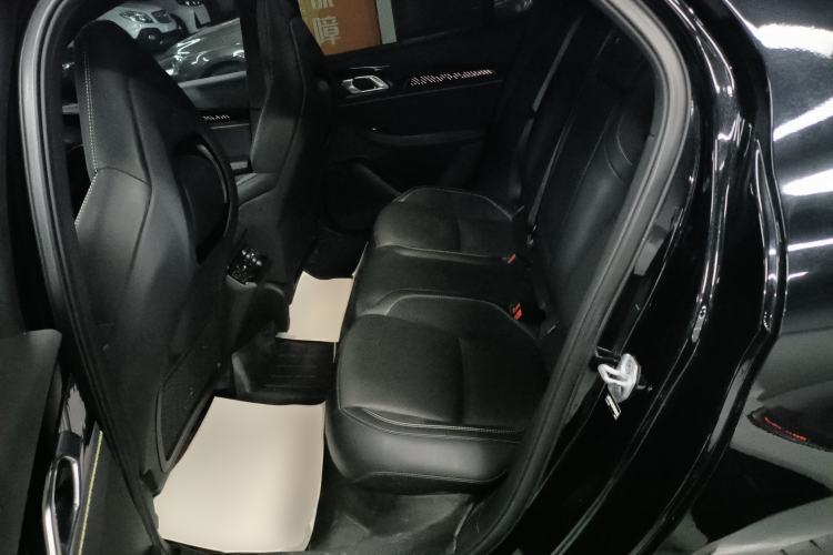 Used Lynk & Co 03 2023 2.0TD DCT JingPro
