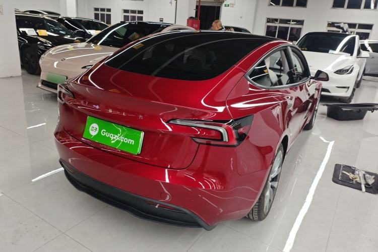 Used Tesla Model 3 2023 Rear-Wheel-Drive Version
