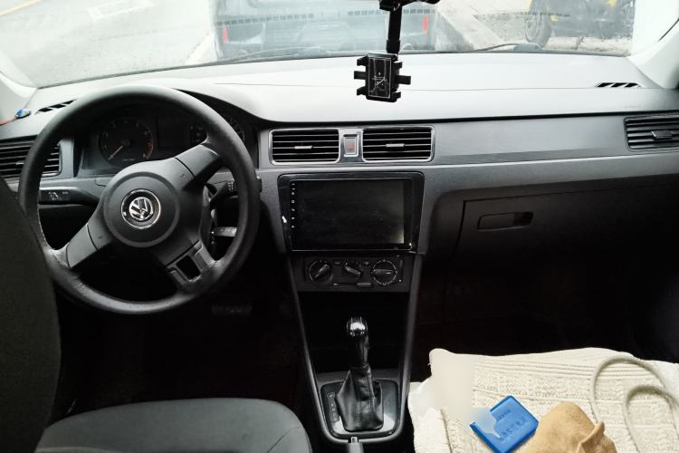 Used Volkswagen Santana 2013 1.6L Automatic Fashion Edition