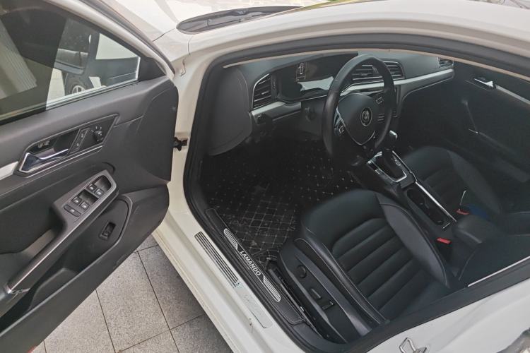 Used Volkswagen Lamando 2019 280TSI DSG Comfort Edition China VI standard Driver Seat