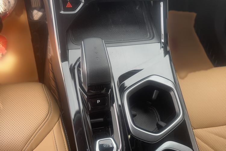 Used Geely Auto FX11 2023 1.5TD DCT Prestige Edition Gear Lever