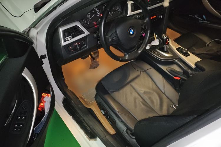 Used BMW 3 Series 2013 320Li Fashion Model
