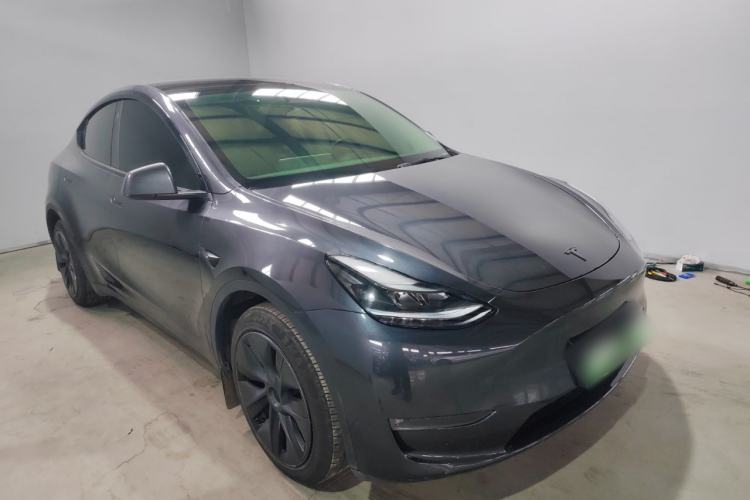 Used Tesla Model Y 2024 Long-Range All-Wheel-Drive Version