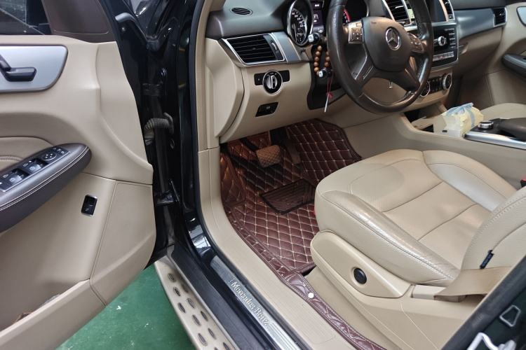 Used Mercedes-Benz M-Class 2014 ML 320 4MATIC
