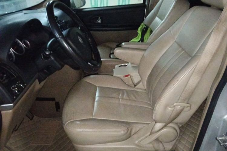 Used Buick GL8 2013 2.4L Executive Edition Left Front Seat