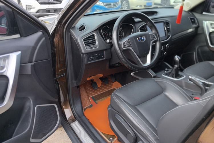 Used Geely Auto Vision X6 2016 1.8L Manual Luxury Model
