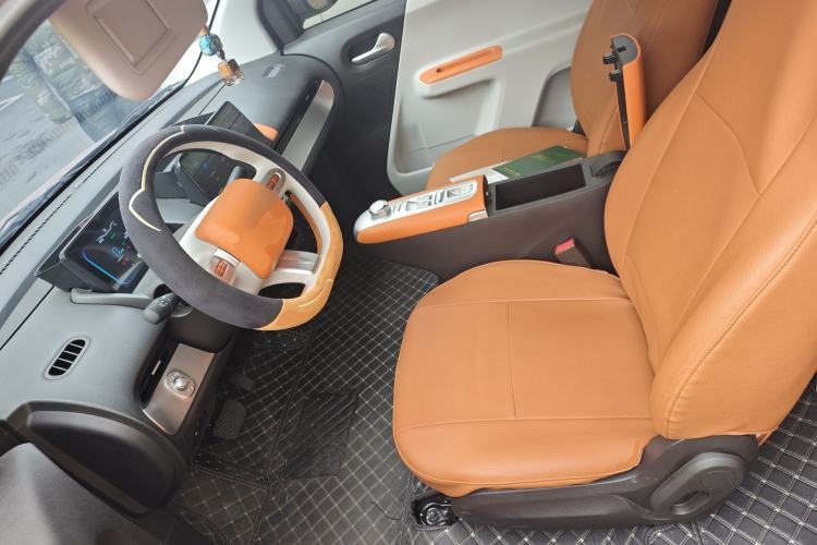 Used CHANGAN NEVO Lumin 2024 301km Orange Wind Edition Left Front Seat