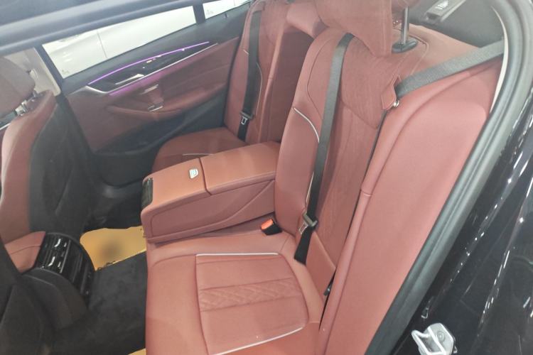 Used BMW 5 Series 2022 Restyled 525Li Luxury Package