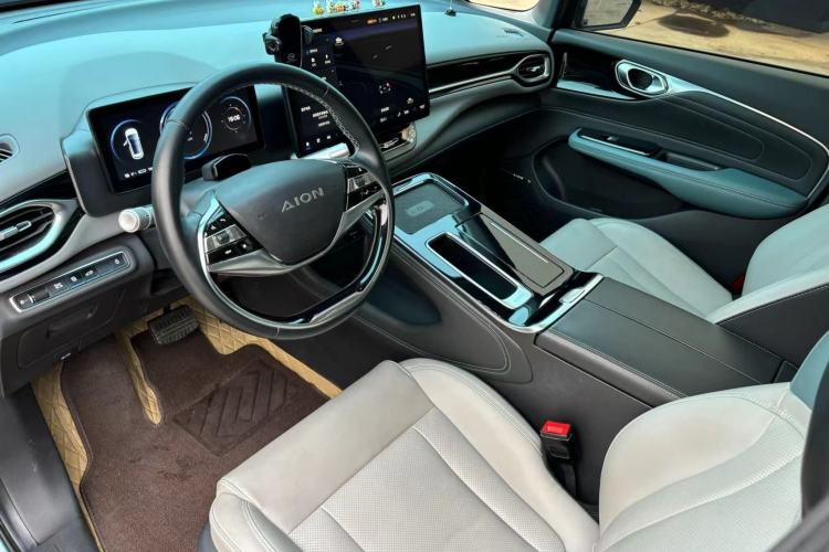 Used AION V 2023 Plus 70 Smart Enjoyment Seven-Seater Edition Ternary Lithium
