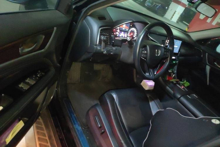 Used Honda Avancier 2017 240TURBO Two-Wheel Drive Luxury Edition