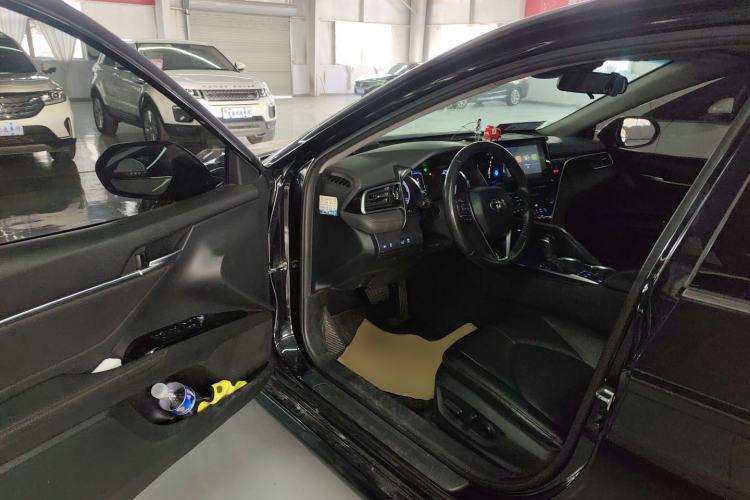 Used Toyota Camry 2021 Dual-Motor 2.5 HGVP Leading Edition
