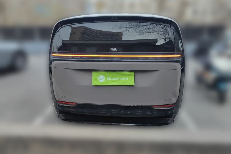 Used Li Auto MEGA 2024 Ultra Model