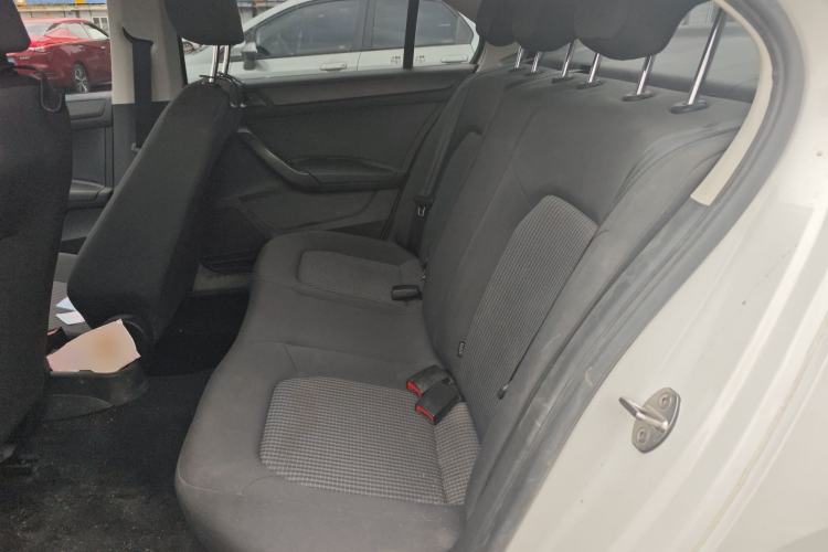 Used Volkswagen Santana 2016 1.6L Manual Fashion Edition Left Rear Seat