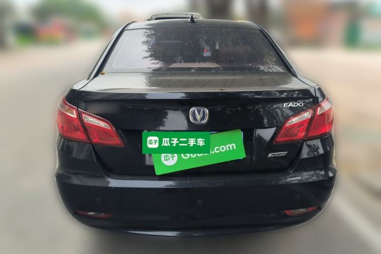 Used CHANGAN Eado 2015 1.6L Manual Luxury Model China IV Standard Rear