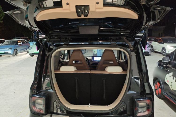 Used Geely Galaxy Panda 2024 200km Panda Kart Trunk